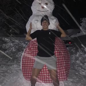 Meet your Posher, Benjamin